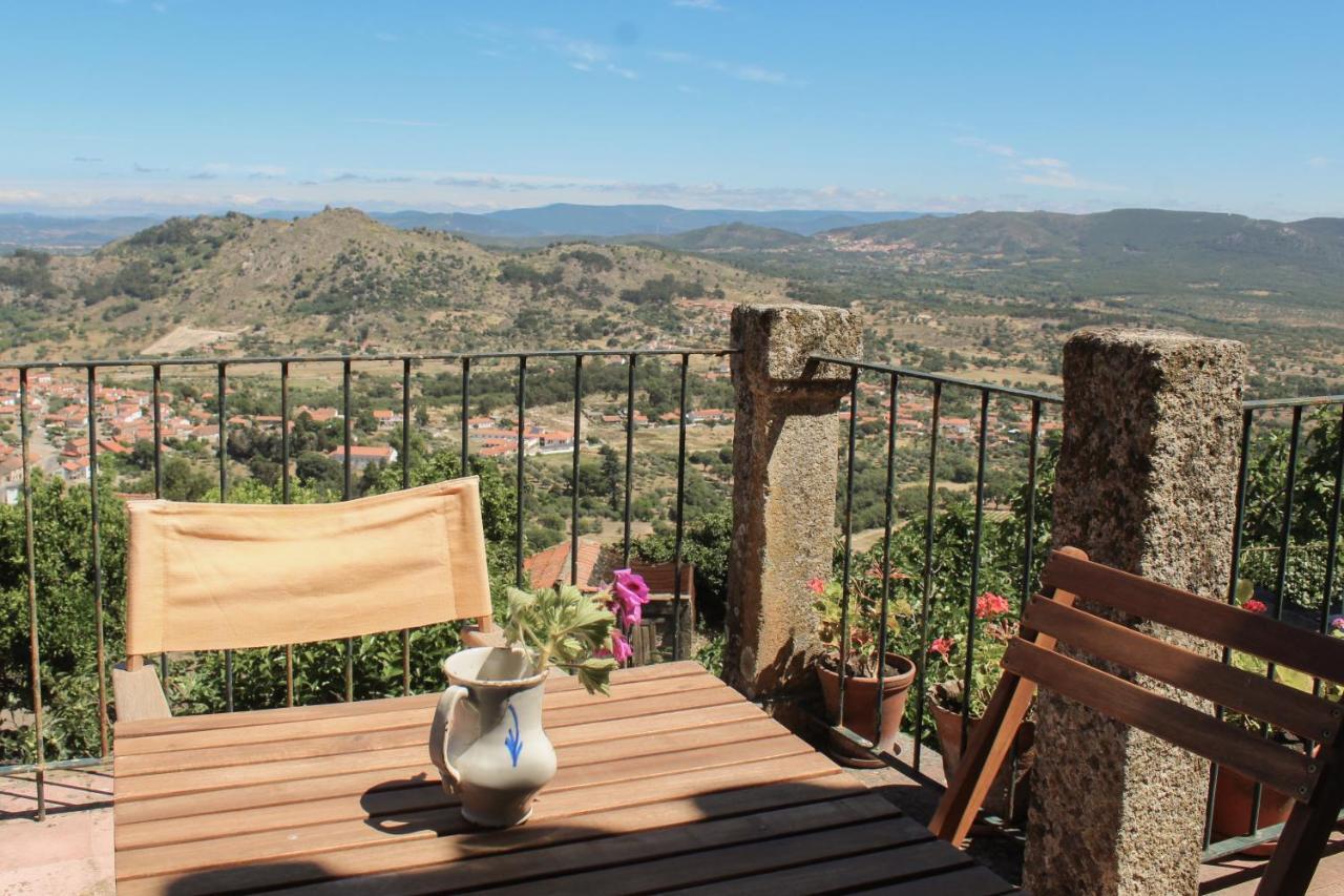 Villa Nave De Pedra Monsanto Esterno foto